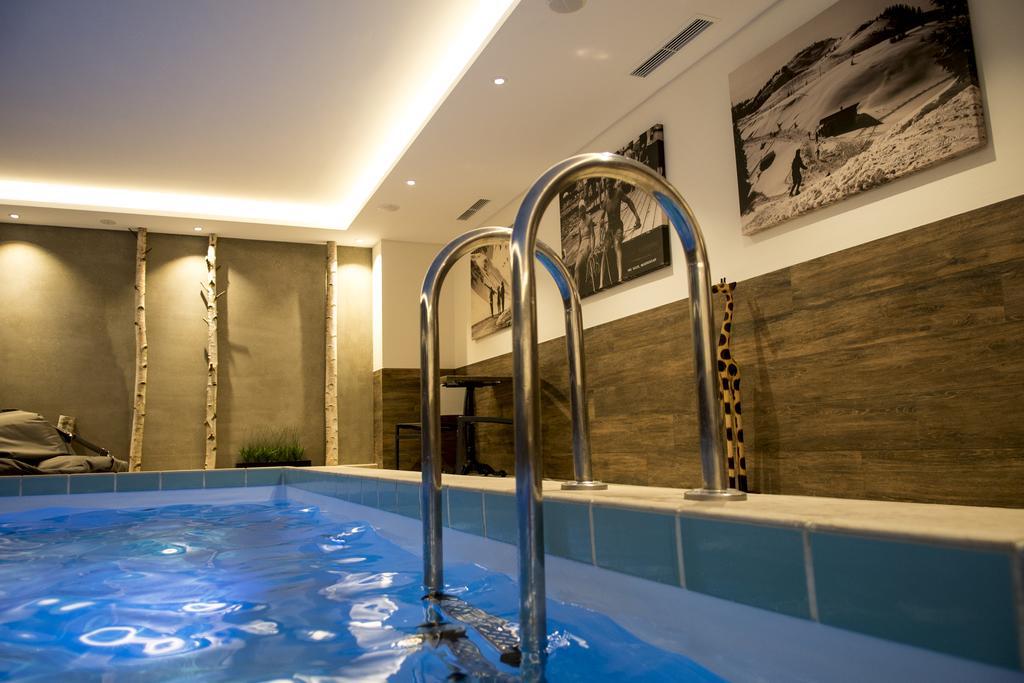 Hotel Garni Entstrasser Кицбюэль Экстерьер фото