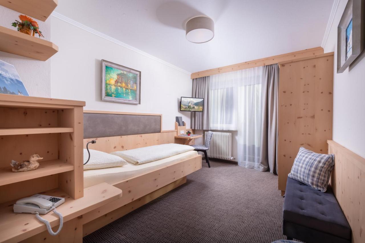 Hotel Garni Entstrasser Кицбюэль Экстерьер фото