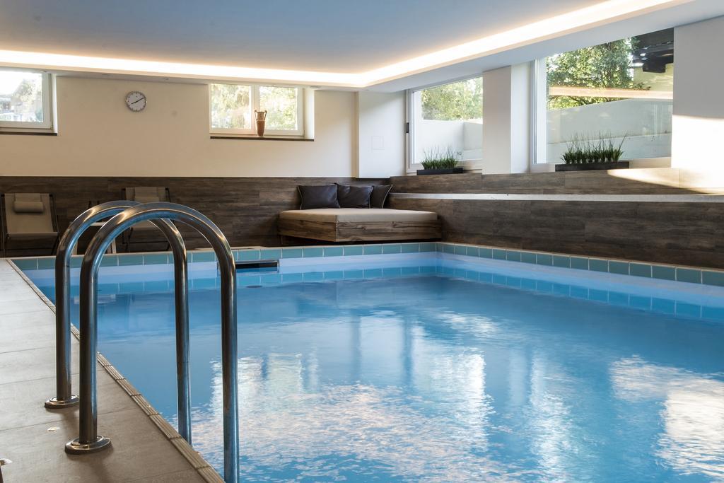 Hotel Garni Entstrasser Кицбюэль Экстерьер фото